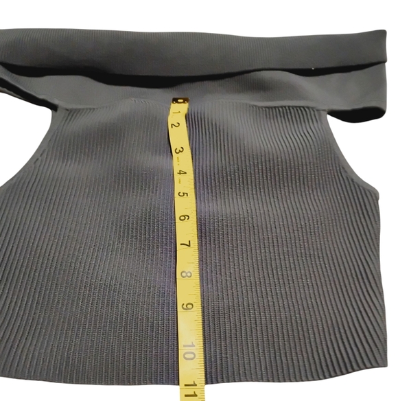 Babaton ARITZIA | Charcoal Off-Shoulder Ribbed Cropped Bodycon Top | Size Small - Picture 4 of 9